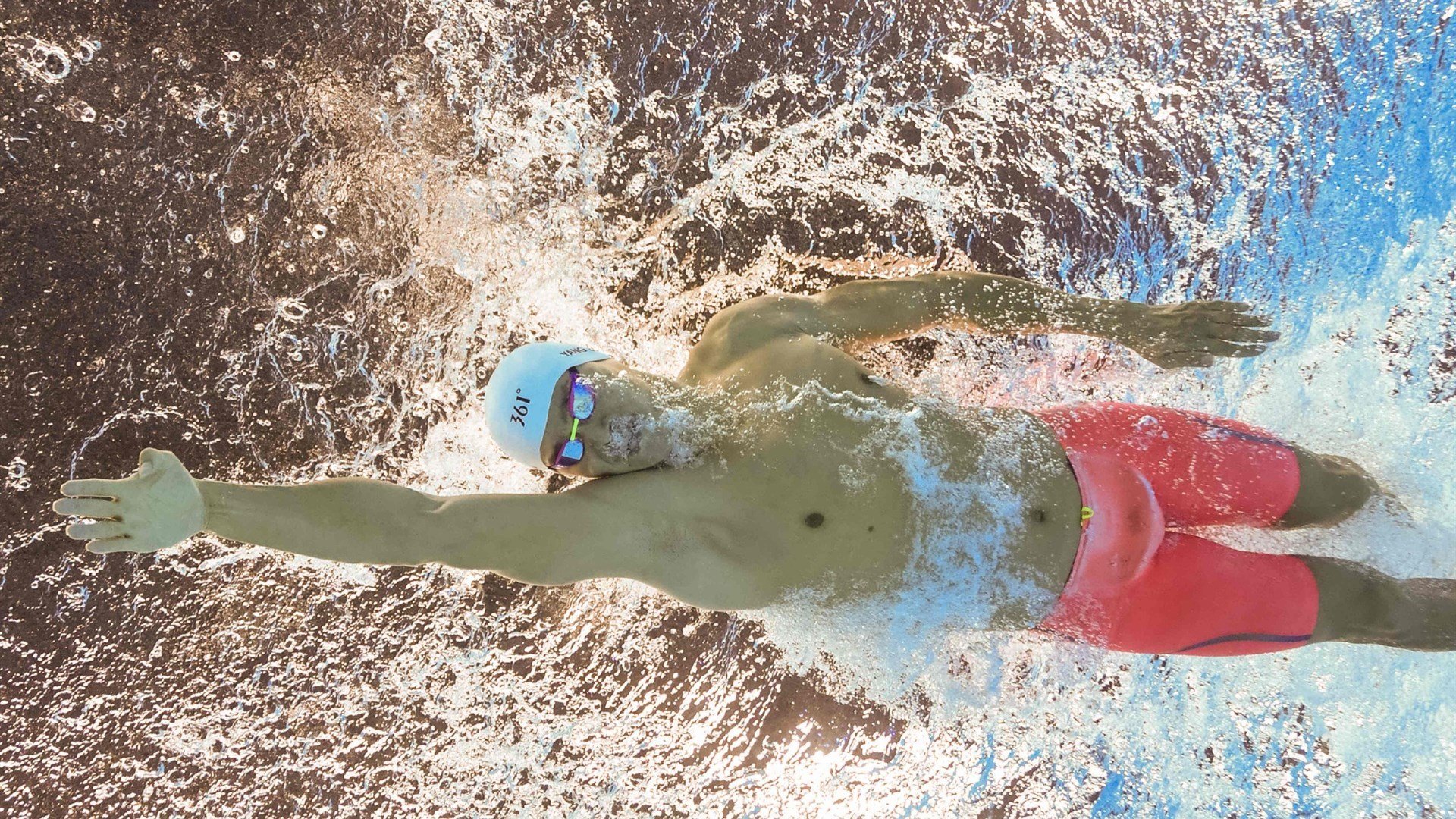 体育新闻中心完善运动员赛事信息采集系统,体育比赛新闻报道范文