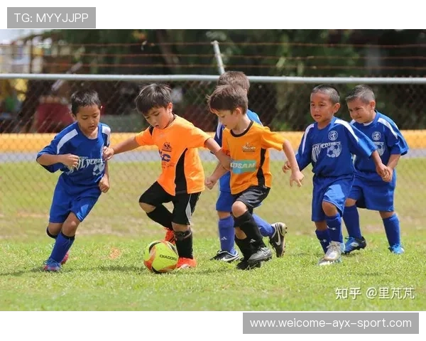 中国足球青训成果展示引国际关注，中国足球青训知乎