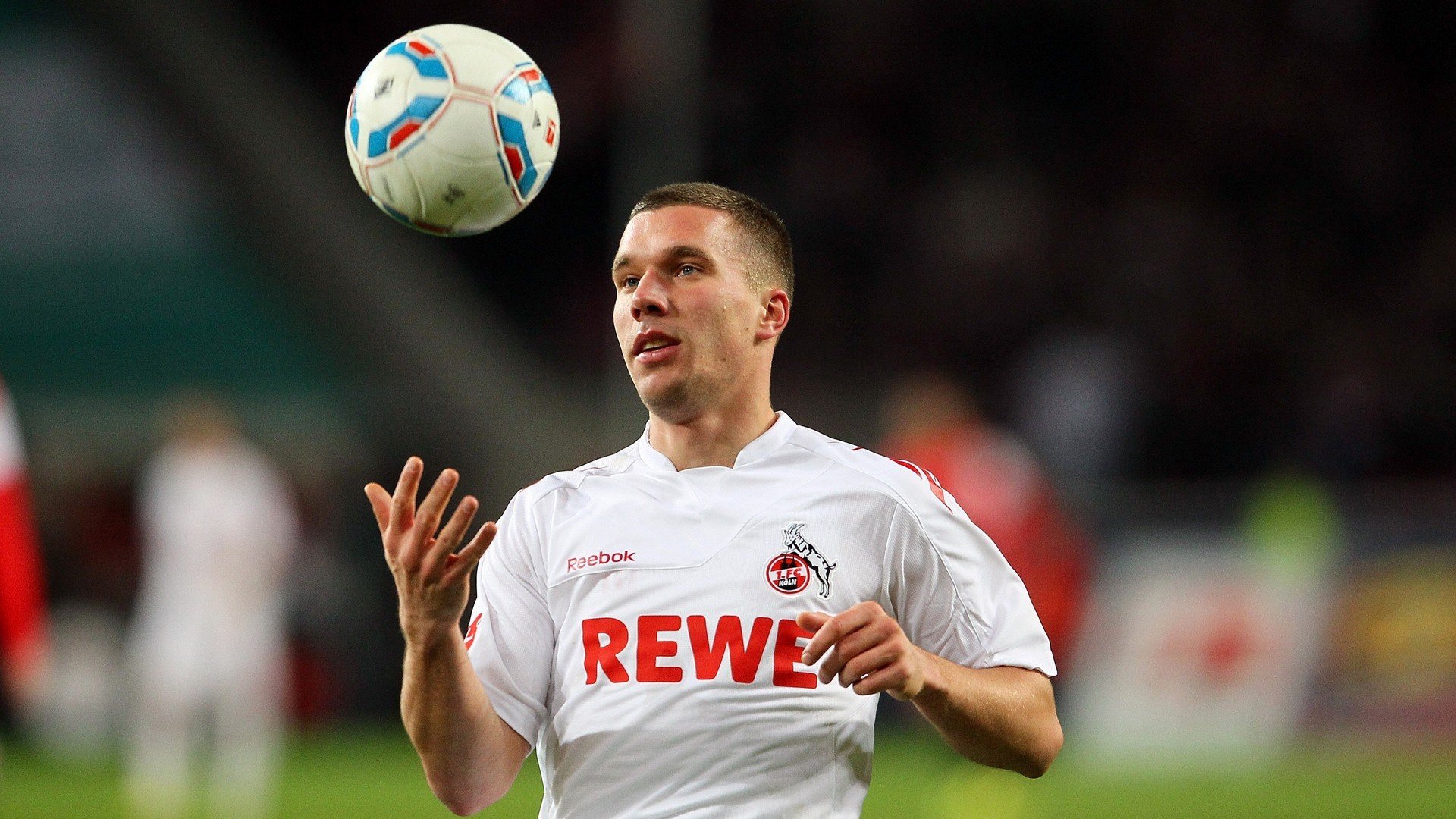 纽卡斯尔双前锋体系打开进攻新思路,纽卡斯尔球队